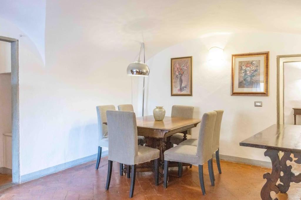 Apartamento Santo Spirito 2 Bedroom Florencia